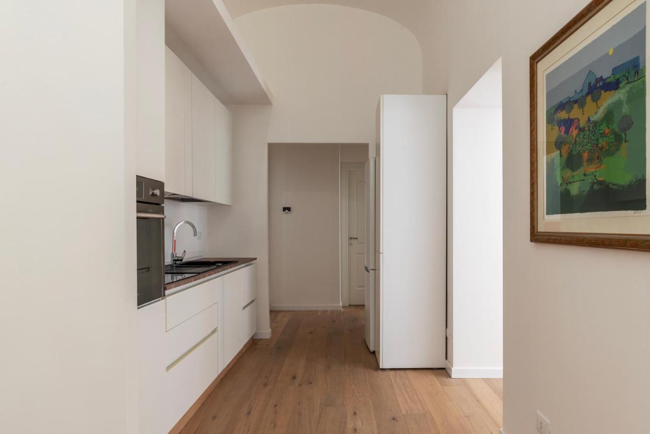 Termini & Acquario Romano Bright Apartment Bagian luar foto