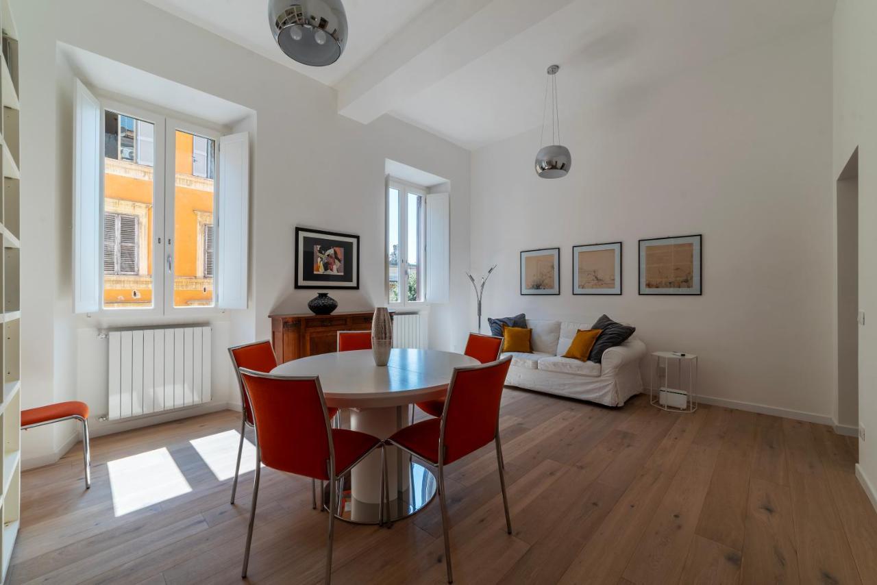 Termini & Acquario Romano Bright Apartment Bagian luar foto
